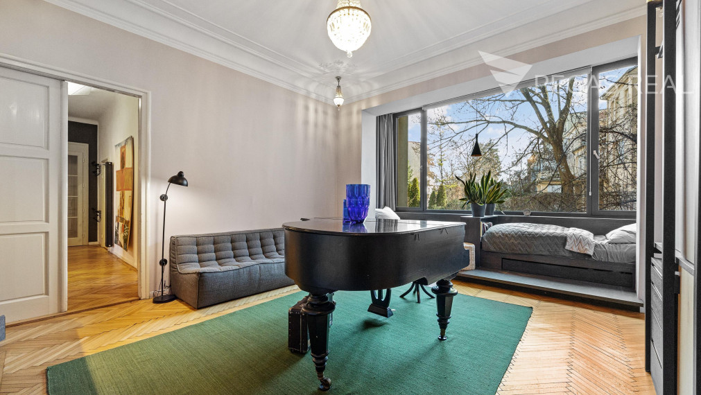 NOVÁ CENA - Luxusný 5-izbový byt v Starom Meste na Leškovej ulici - VIDEO