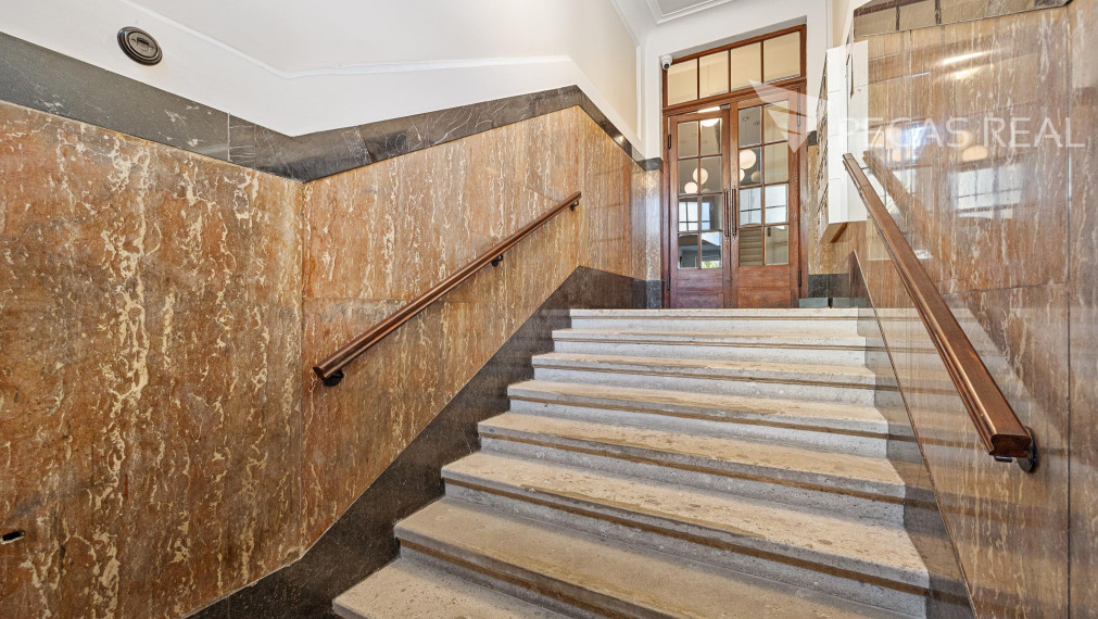 NOVÁ CENA - Luxusný 5-izbový byt v Starom Meste na Leškovej ulici - VIDEO