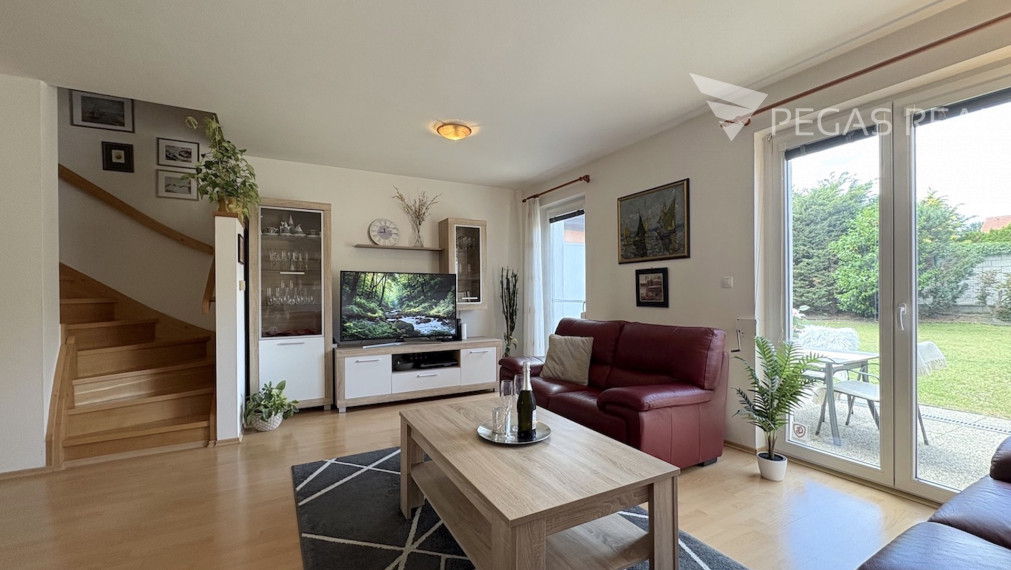 **PREDANÝ** Slnečný 5i rodinný dom so záhradou a garážou v príjemnom tichom prostredí DNV v časti Paulinské