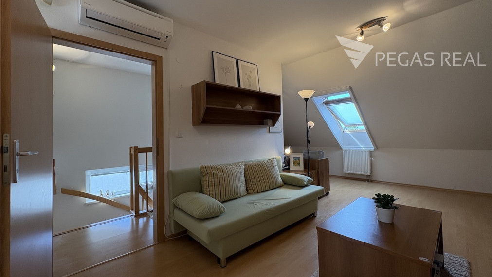 **PREDANÝ** Slnečný 5i rodinný dom so záhradou a garážou v príjemnom tichom prostredí DNV v časti Paulinské