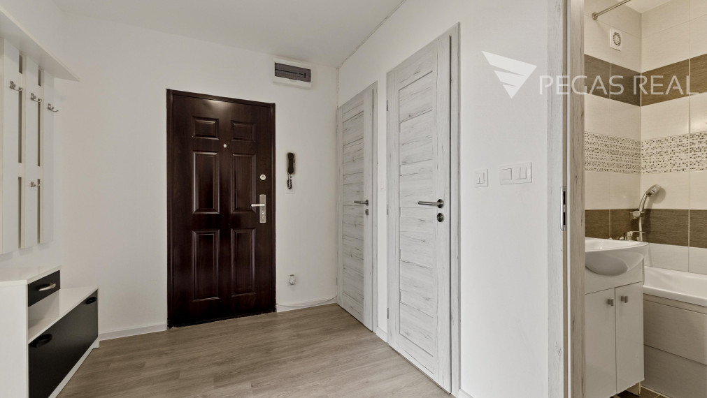 REZERVOVANÉ 3-izbový byt po kompletnej rekonštrukcii s loggiou - VIDEO