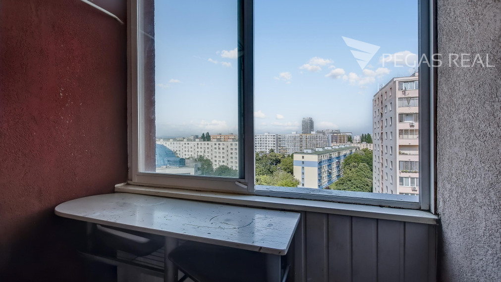 REZERVOVANÉ -3,5 -izbový byt na Martinčekovej ul. v BA vhodný na rekonštrukciu