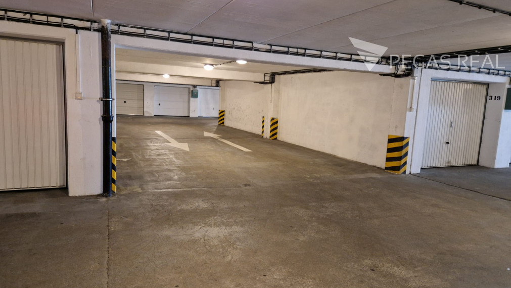 Samostatná garáž Dlhé Diely - Hlaváčikova ulica