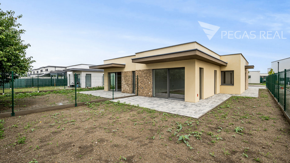 Krásne 4 - izbové domy v Bernolákove