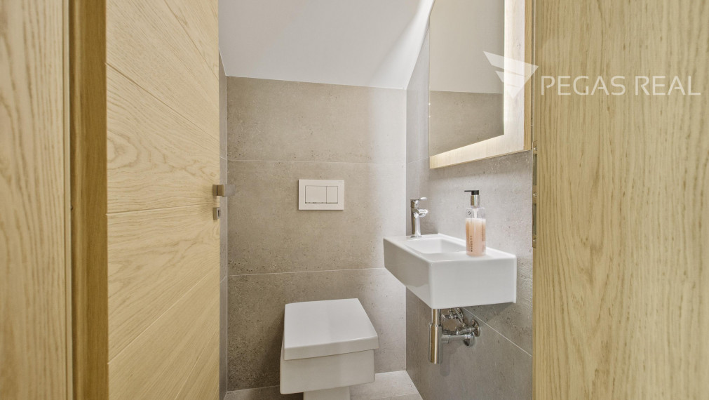 LUXUSNÝ CHALET PRI LYŽIARSKOM STREDISKU JASNÁ NA TÁLOCH V BYSTREJ - NÍZKE TATRY