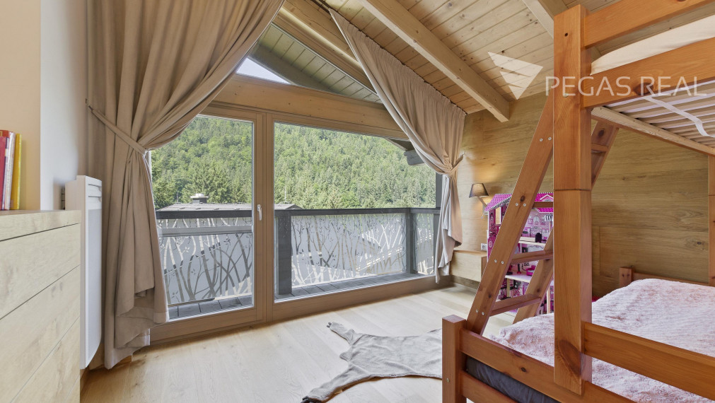 LUXUSNÝ CHALET PRI LYŽIARSKOM STREDISKU JASNÁ NA TÁLOCH V BYSTREJ - NÍZKE TATRY