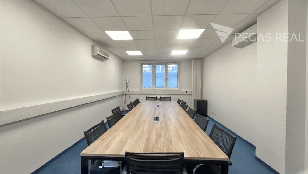 Prenájom moderných kancelárskych priestorov v centre Bratislavy od 64m2 – VIDEO