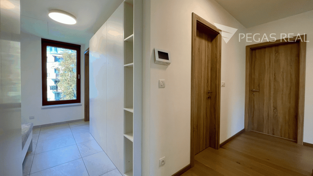 3 izbový byt v novostavbe ZWIRN s parkingom - VIDEO