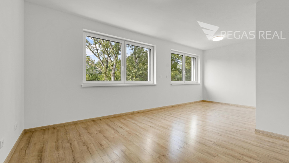 Krásny 6 izb. rodinný dom pri malom Dunaji na prenájom