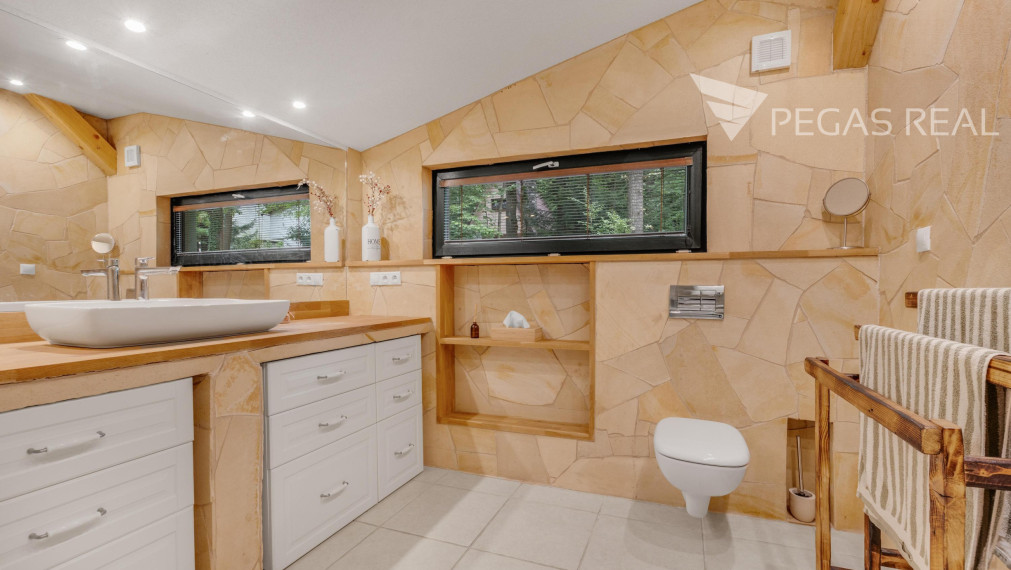 Krásna chata v nádhernom prostredí Rohožníka s vynikajúcou dostupnosťou z BA.