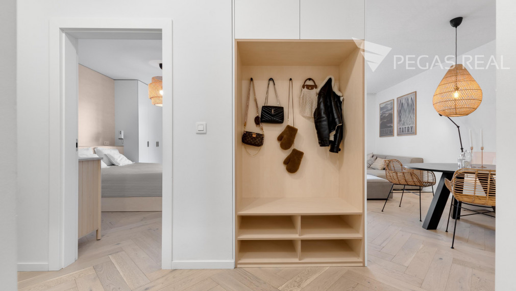 Rezervované: CUBICON - Dizajnový 2 izbový byt v Karlovej vsi