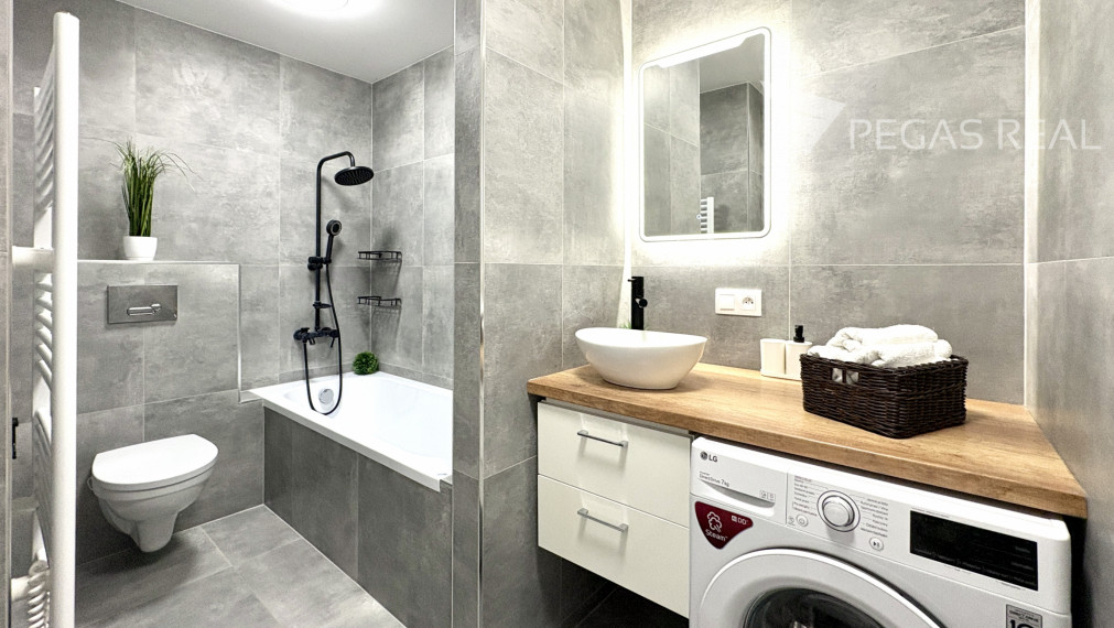 "PREDANÝ" TOP štartovací, plne zariadený, 2i byt po kompletnej rekonštrukcii