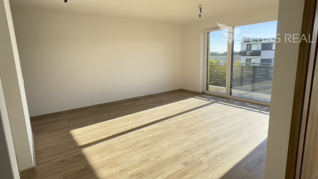 Predám krásny 3-izbový byt v Rovinke v super cene !!