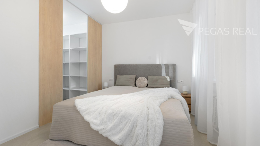 Krásny 2-izbový byt pri OC Nivy - Svätoplukova ulica, BA