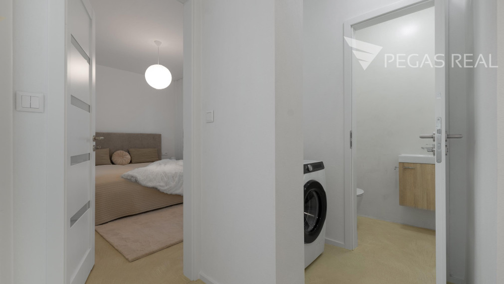 Krásny 2-izbový byt pri OC Nivy - Svätoplukova ulica, BA