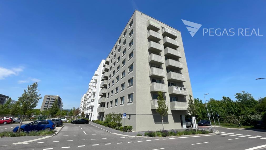 3 izbový byt v novostavbe Ovocné sady s parkingom