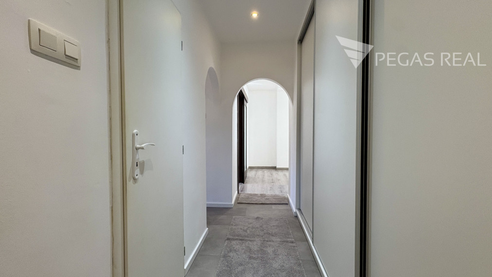 Slnečný 3-Izbový byt pri Štrkoveckom jazere - VIDEO