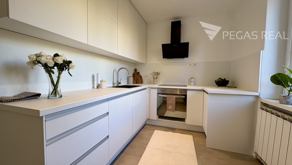 Slnečný 3-Izbový byt pri Štrkoveckom jazere - VIDEO