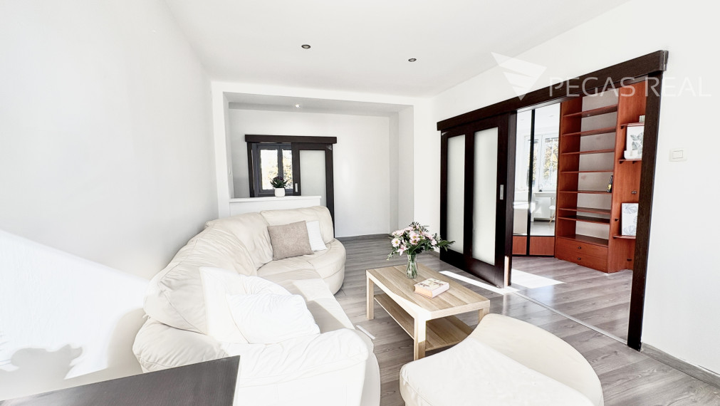 Slnečný 3-Izbový byt pri Štrkoveckom jazere - VIDEO