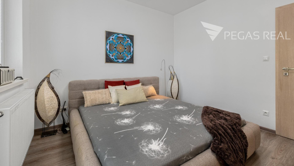 3 izbový byt  v Ružinove s parkingom - VIDEO