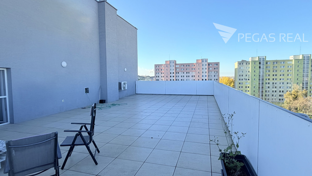 2-izbový byt s veľkou terasou a výhľadom