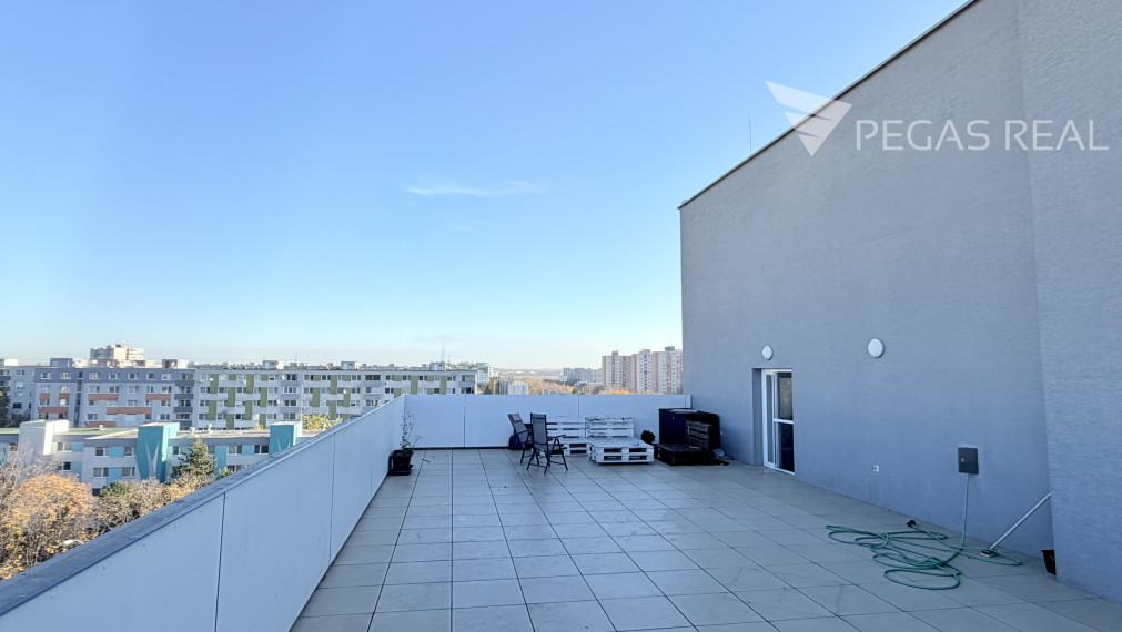 2-izbový byt s veľkou terasou a výhľadom