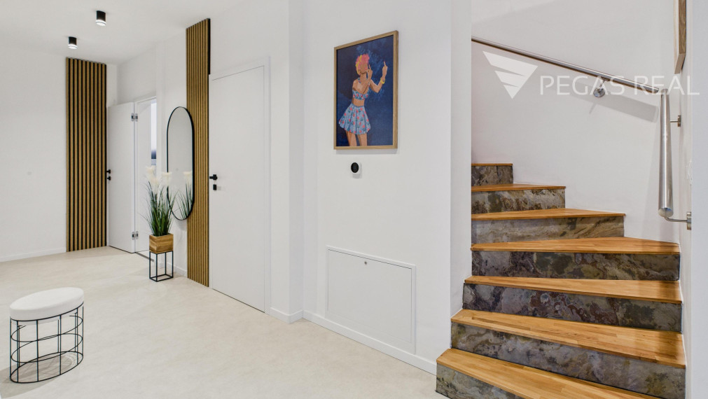 ŠTÝLOVÝ 4-IZBOVÝ RODINNÝ DOM S DOKONALE UDRŽIAVANOU ZÁHRADOU – CHORVÁTSKY GROB