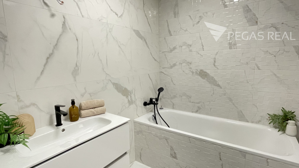 Nadštandardný 3-izbový byt na Jégeho ulici v BA - Ružinov.