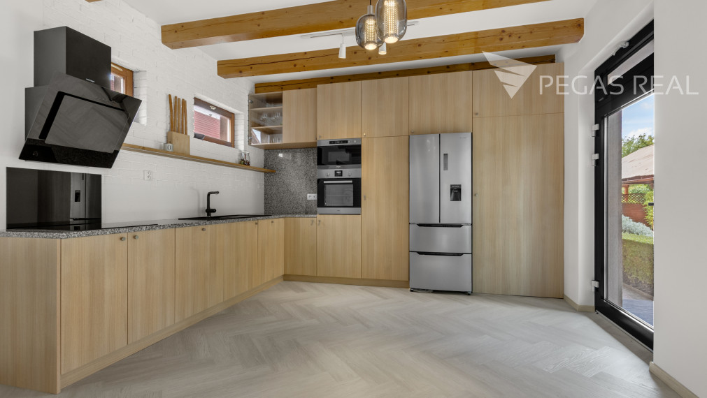 Krásny 4-izb.rodinný dom v obci Hegeyshalom, iba 20 min. od Auparku