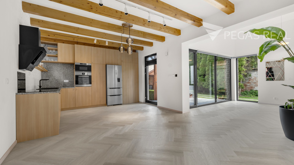 Krásny 4-izb.rodinný dom v obci Hegeyshalom, iba 20 min. od Auparku