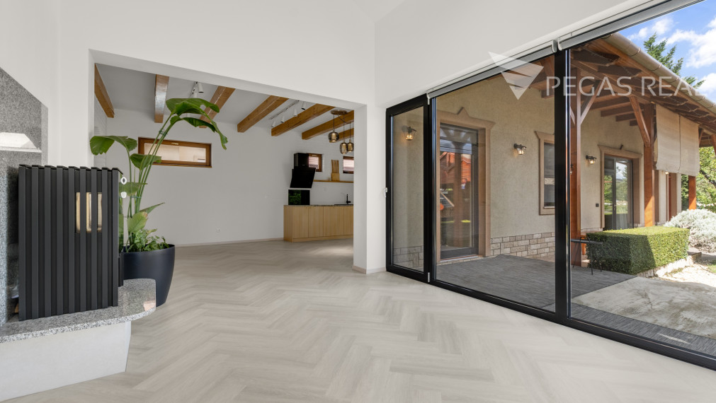 Krásny 4-izb.rodinný dom v obci Hegeyshalom, iba 20 min. od Auparku