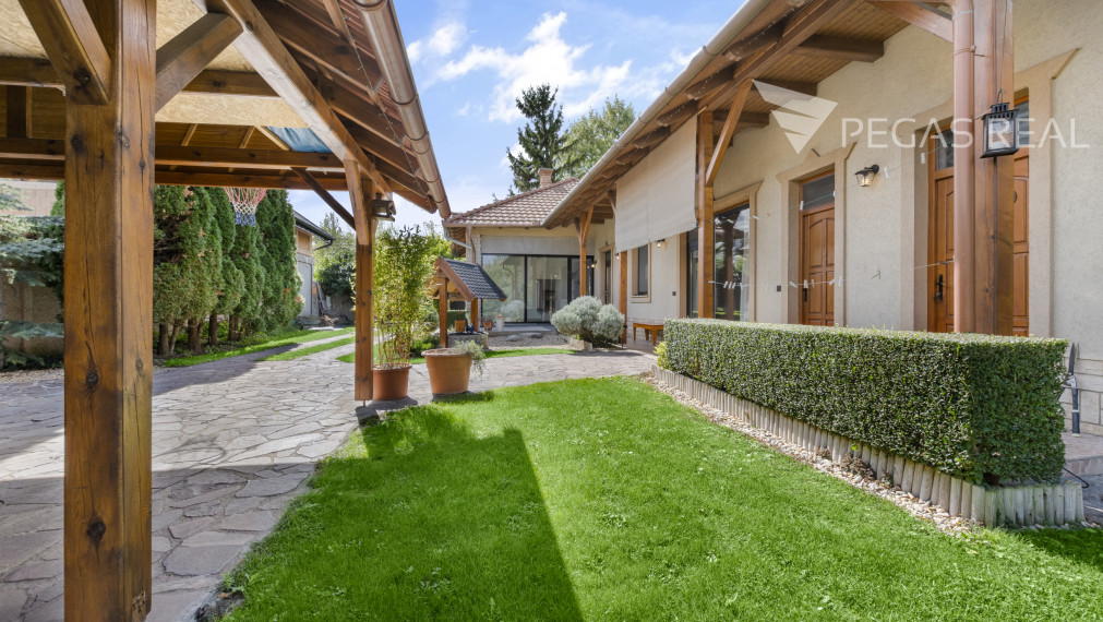 Krásny 4-izb.rodinný dom v obci Hegeyshalom, iba 20 min. od Auparku