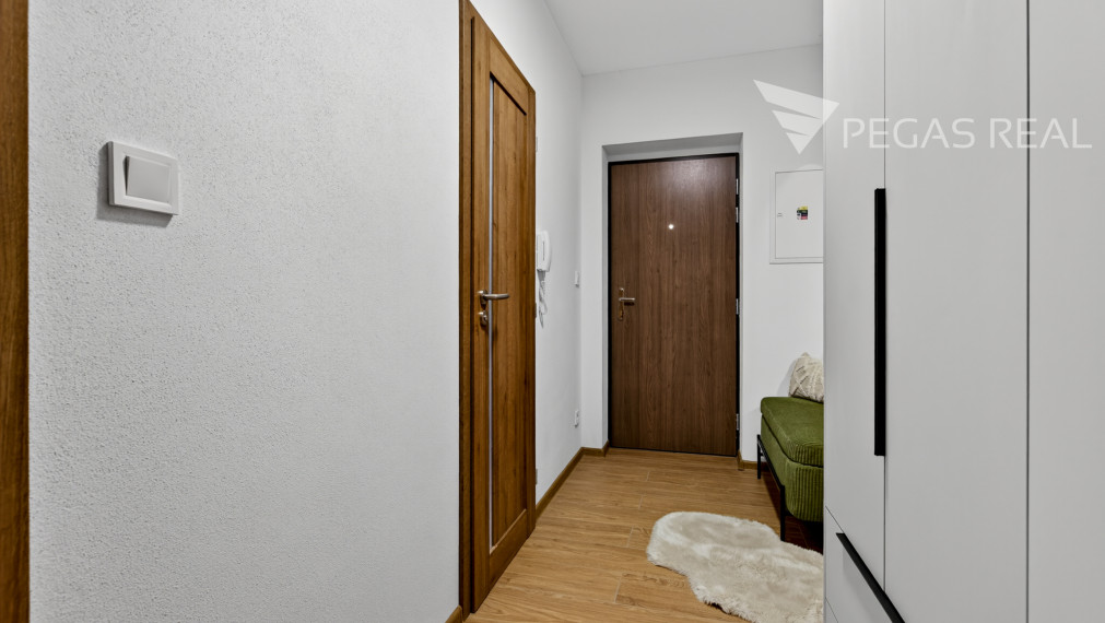 Krásny kompletne zariadený a úplne nový  2-izb.byt v ZM na predaj