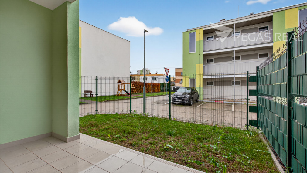 Krásny kompletne zariadený a úplne nový  2-izb.byt v ZM na predaj