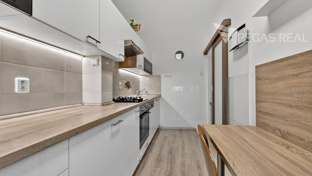 3-izbový byt s dvoma loggiami a pivnicou v Petržalke na Vígľašskej v Bratislave - VIDEO