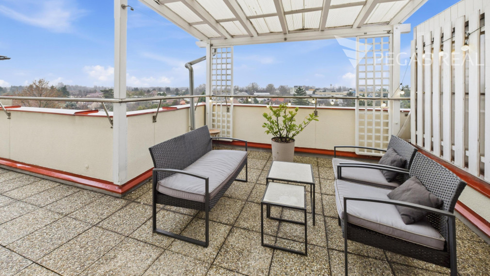 3-izbový byt s terasou na najvyššom poschodí v Ružinove v Bratislave - VIDEO