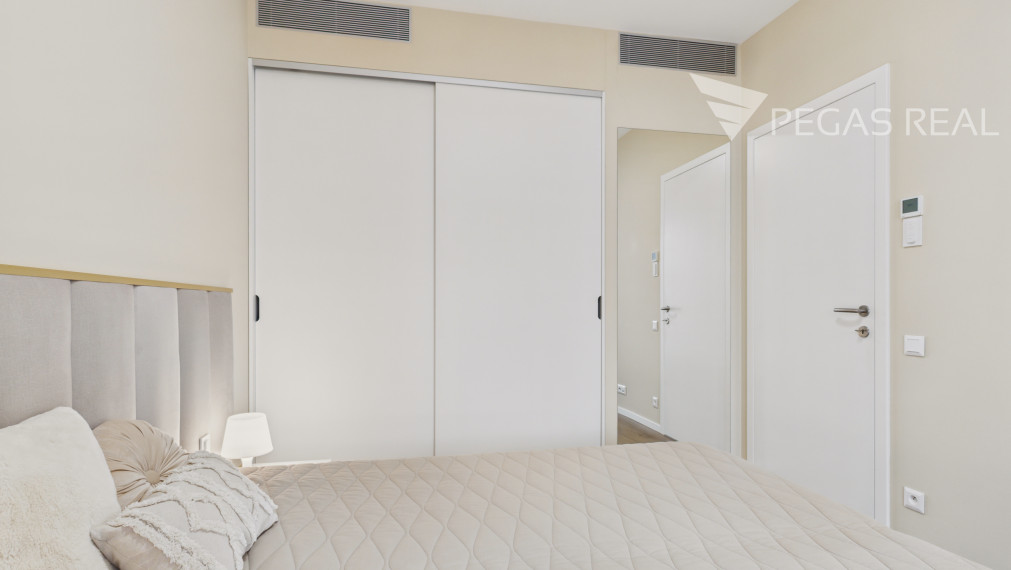 Štýlový 2-izbový byt (50 m²) s úžasným výhľadom na Bratislavský hrad v SKY PARKU