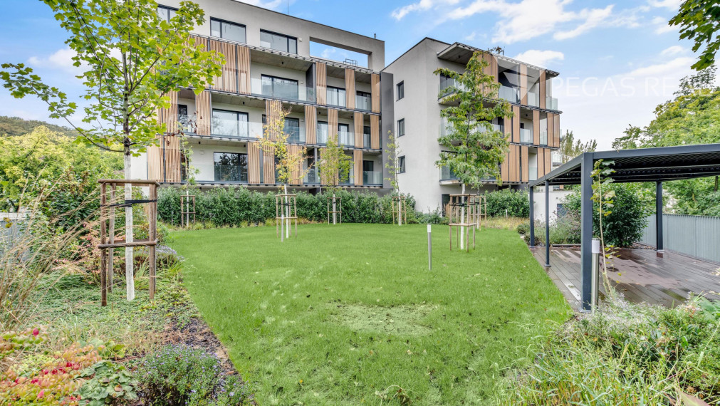 Rezidenčný luxus pri Železnej studničke – výnimočné bývanie pre náročných - VIDEO