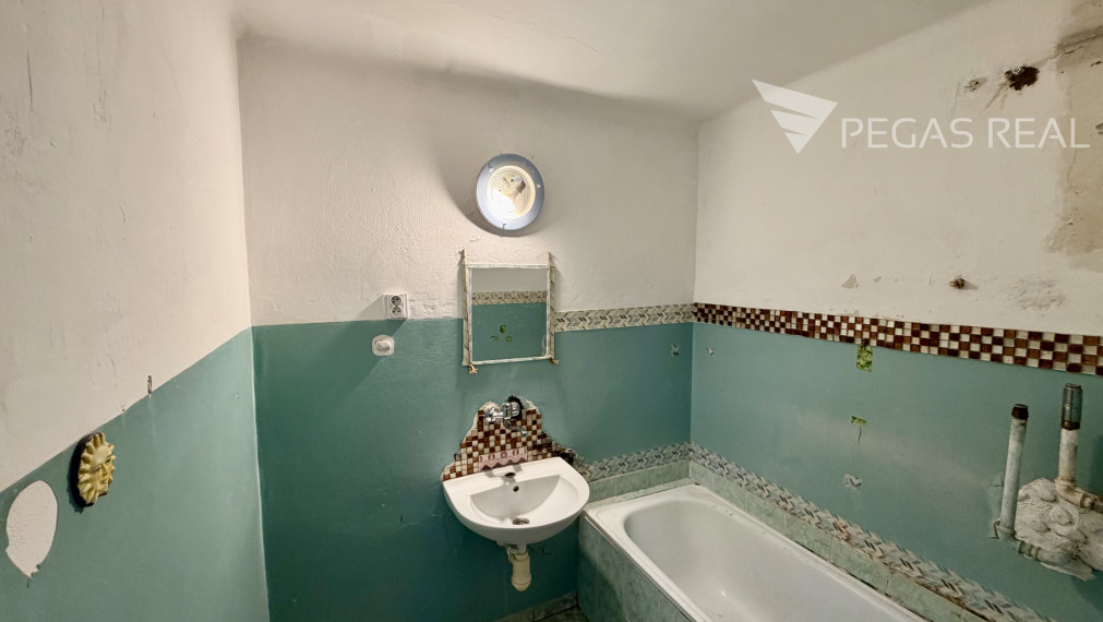 NAJLACNEJŠÍ 3-izbový byt, BA, TT kraj, 40minút od Bratislavy