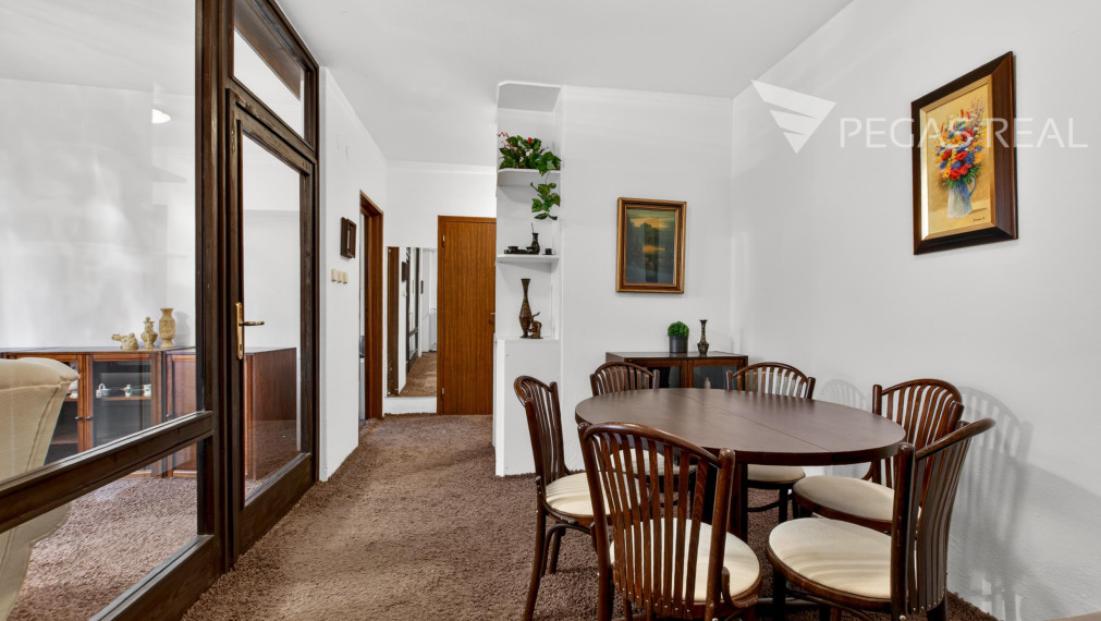 Veľký 2-izbový byt na Grosslingovej v centre mesta