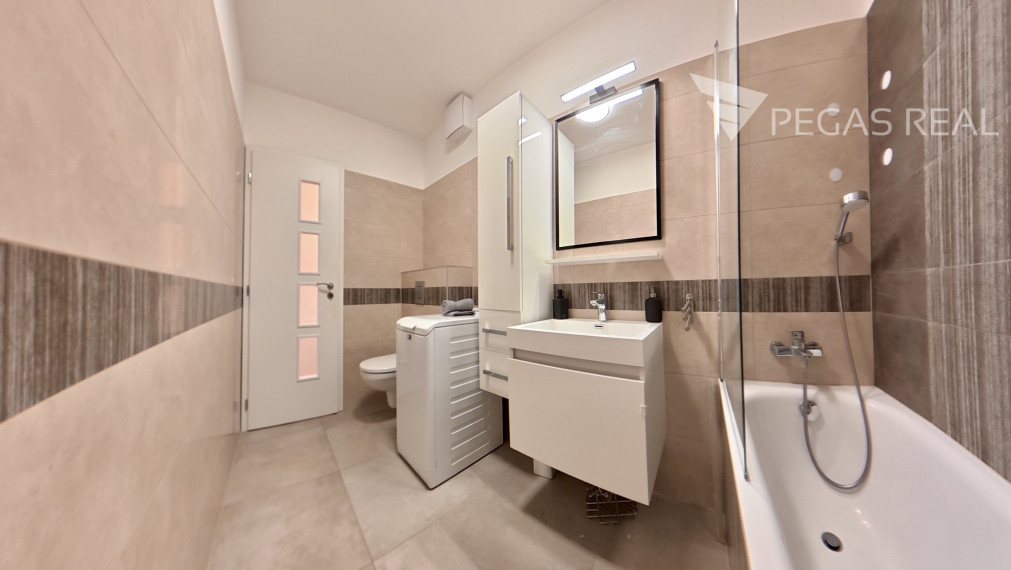 2-izbový byt s veľkým balkónom v novostavbe – Rajka | 20 min. od Bratislavy - VIDEO