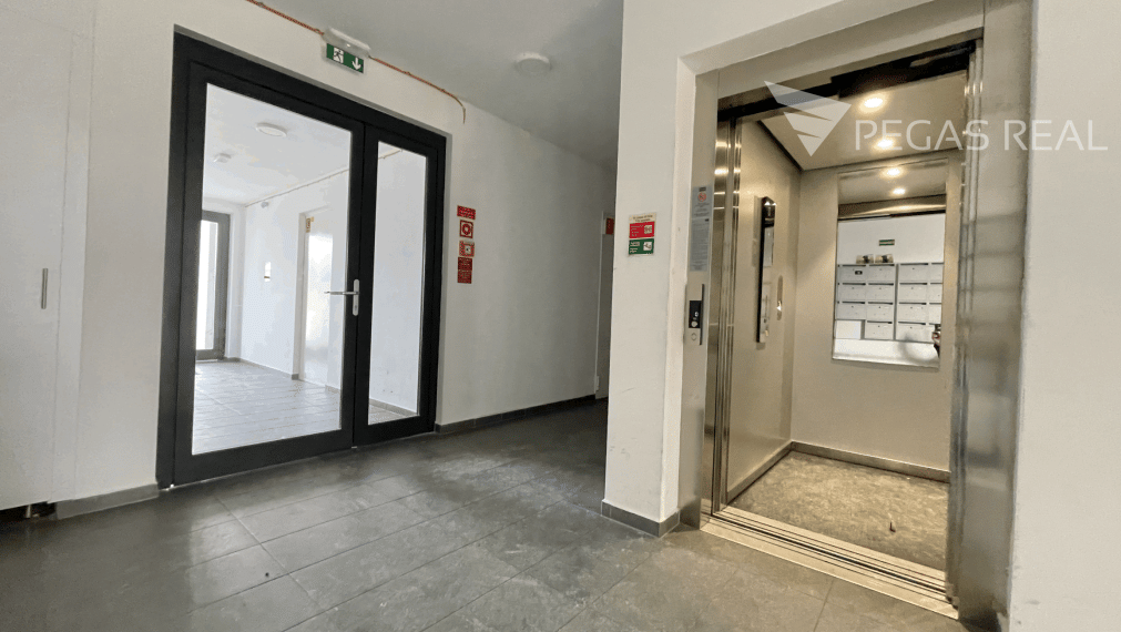 2-izbový byt s veľkým balkónom v novostavbe – Rajka | 20 min. od Bratislavy - VIDEO