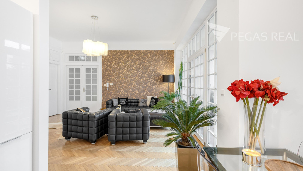 Luxusný 4 izb. staromestský byt na Holubyho ulici