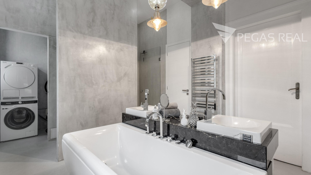 Luxusný 4 izb. staromestský byt na Holubyho ulici