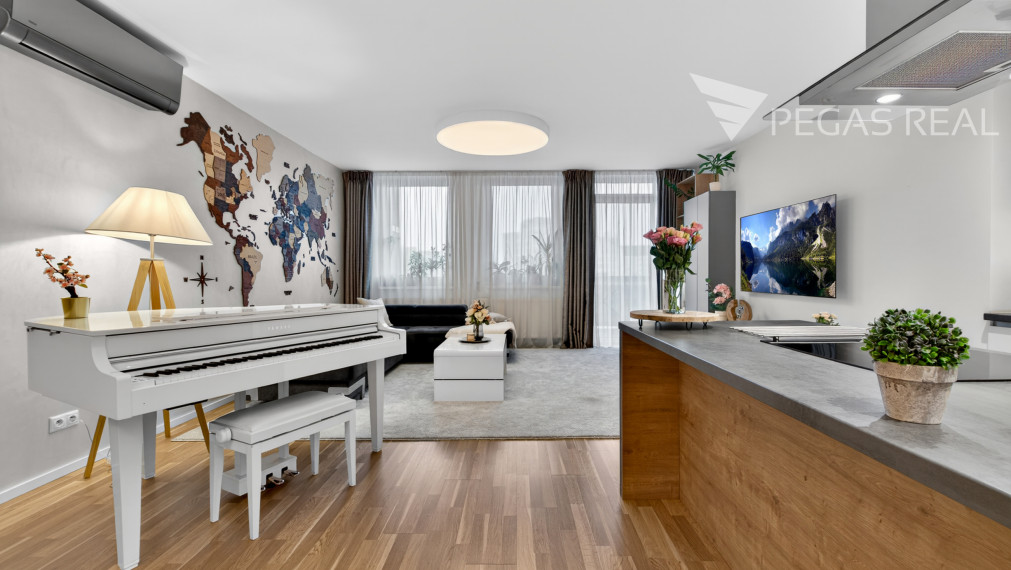 Prémiový veľkometrážny kompletne zariadený 3i byt s balkónom v Ružinove