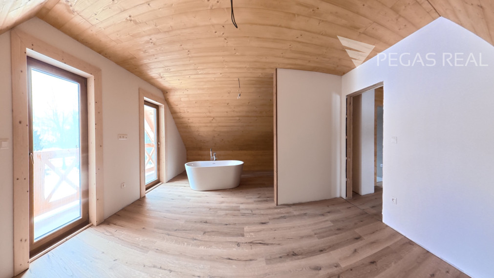 Unikátny rekreačný zrub v krásnej lokalite – Stará Bystrica (Žilinský kraj) - VIDEO