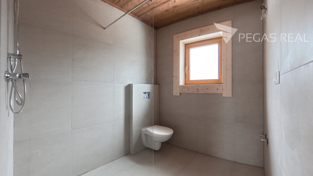 Unikátny rekreačný zrub v krásnej lokalite – Stará Bystrica (Žilinský kraj) - VIDEO