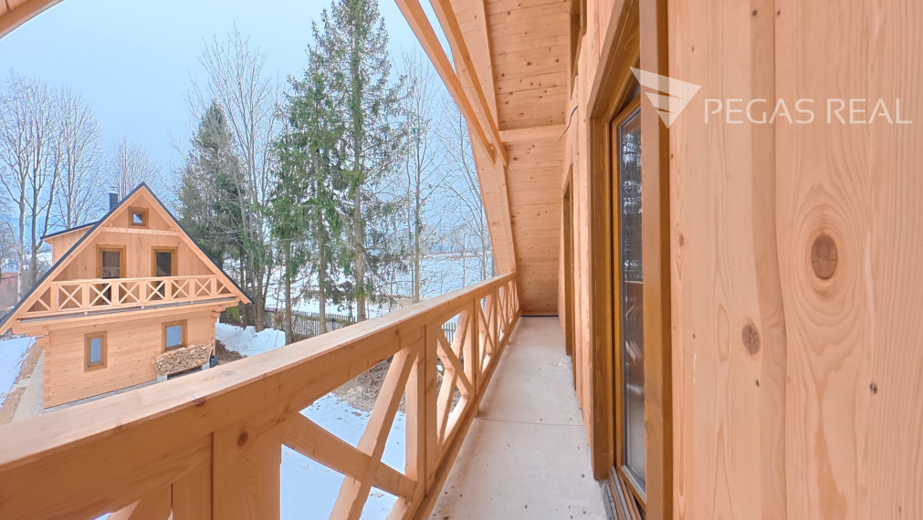 Unikátny rekreačný zrub v krásnej lokalite – Stará Bystrica (Žilinský kraj) - VIDEO