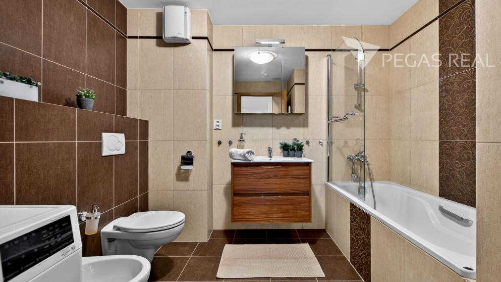 Vienna gate - 3-izb.byt s krásnymi výhľadmi na predaj v BA - Petržalka