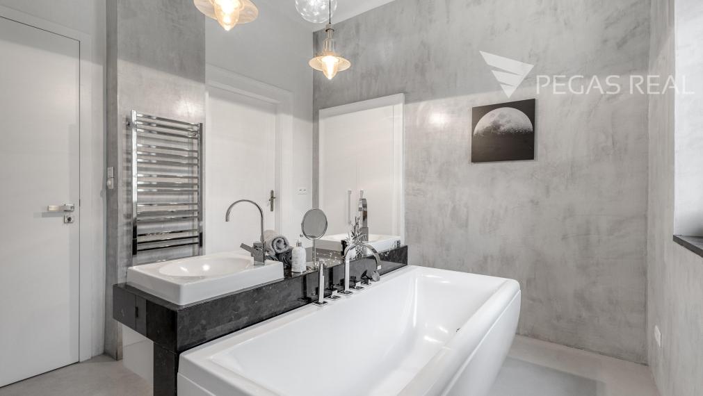 Luxusný 4 izb. staromestský byt na Holubyho ulici